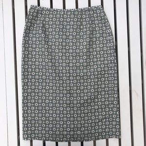 💙4/$20 Silk Skirt, Size 4